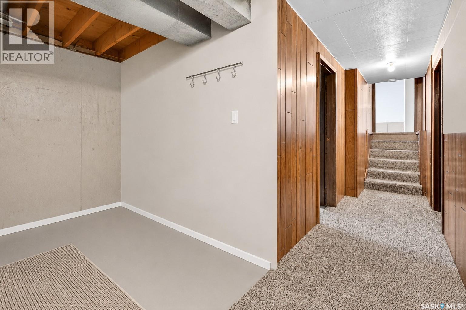 1381 Prince Crescent, Moose Jaw, SK - Indoor Photo Showing Other Room