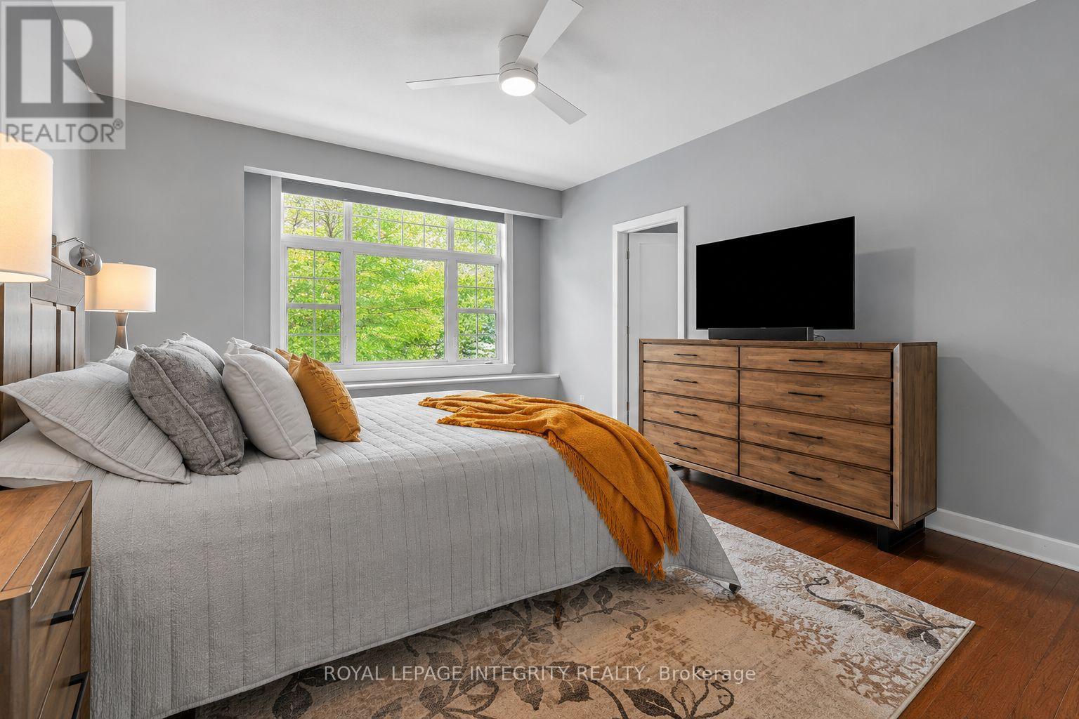 15 Marsh Sparrow Private, Ottawa, ON - Indoor Photo Showing Bedroom