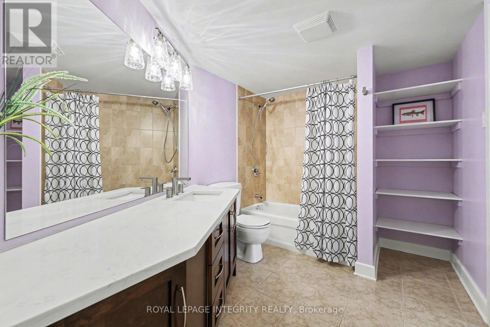 15 Marsh Sparrow Private, Ottawa, ON - Indoor Photo Showing Bathroom