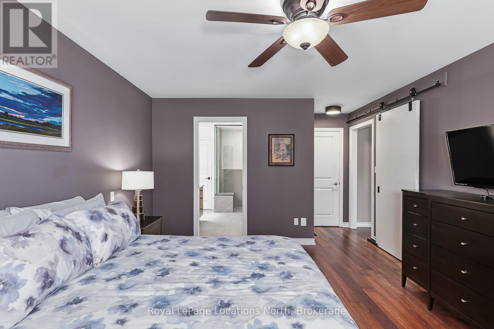 132 Dory Row, Blue Mountains, ON - Indoor Photo Showing Bedroom