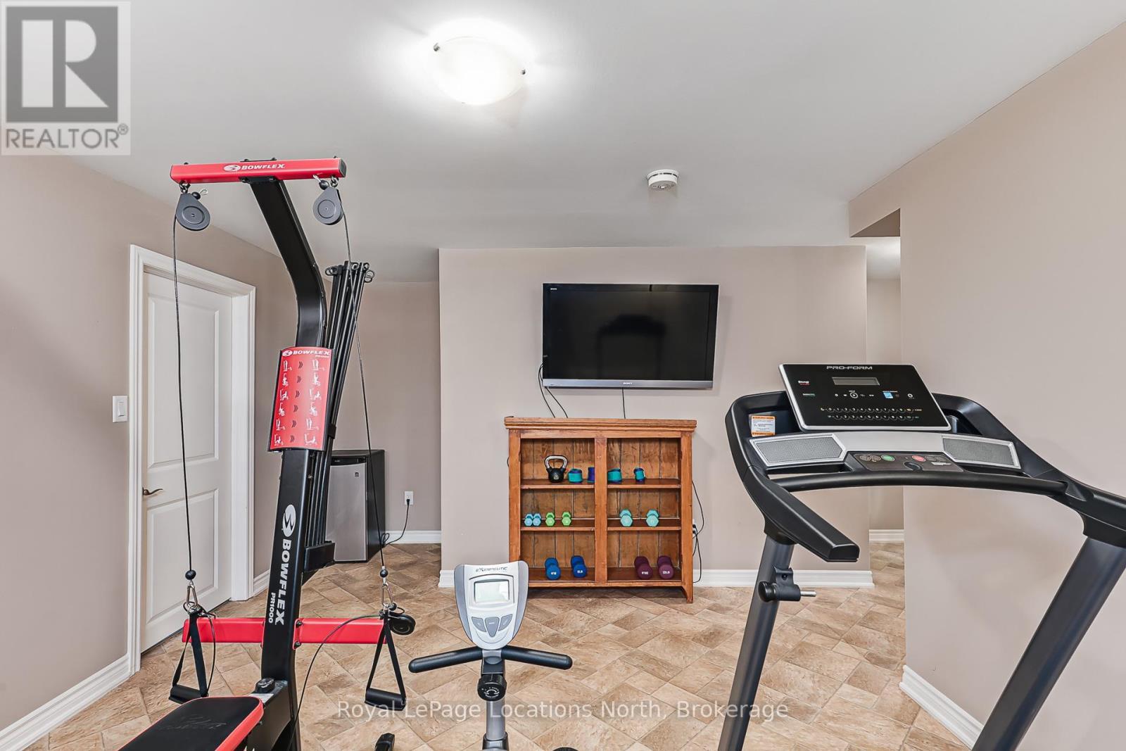 132 Dory Row, Blue Mountains, ON - Indoor Photo Showing Gym Room