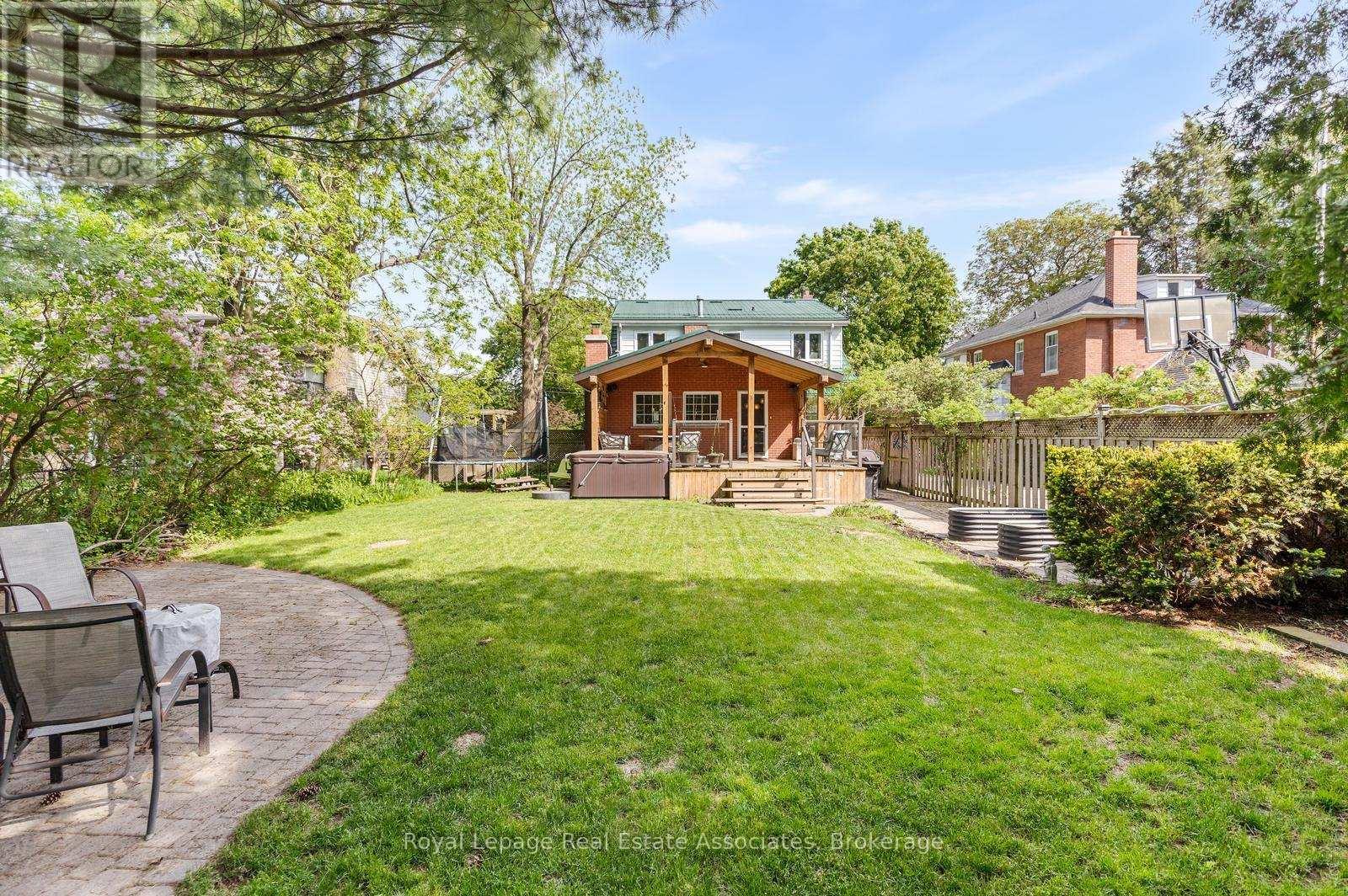 1807 Balsam Avenue, Mississauga, ON