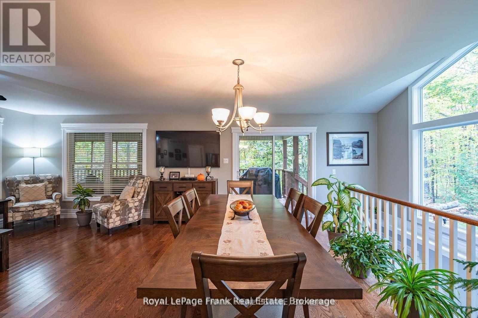 25 Lakeland Avenue, Trent Lakes, ON - Indoor