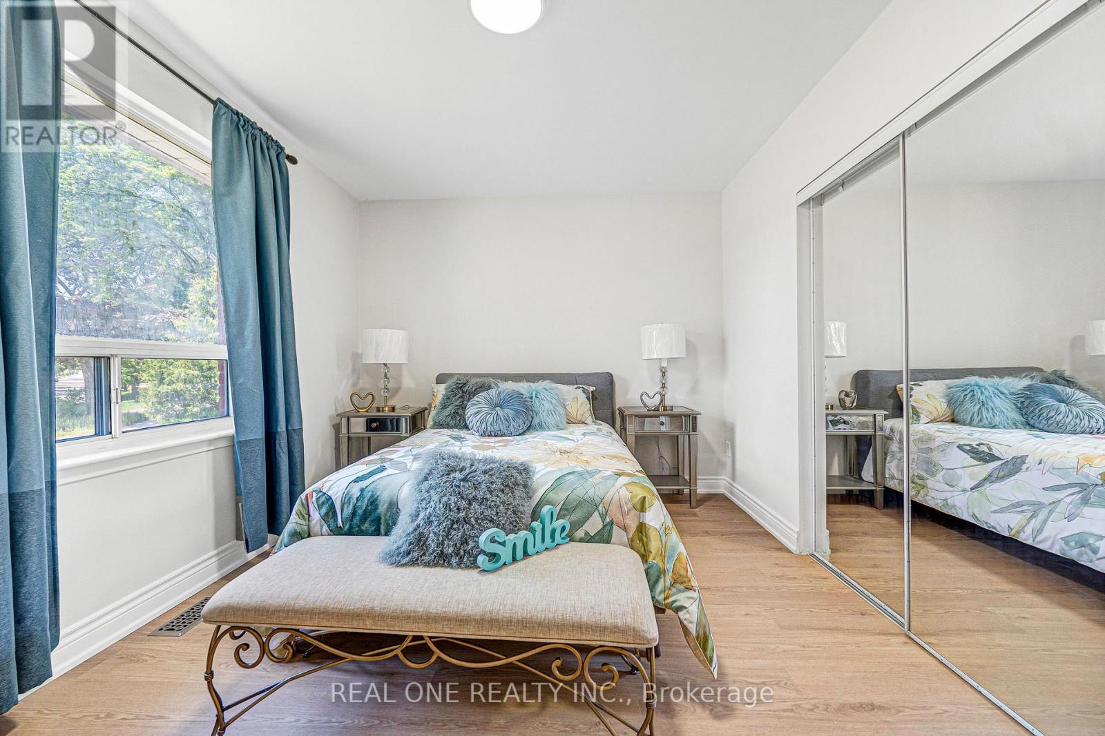 1 Gilroy Drive, Toronto, ON - Indoor Photo Showing Bedroom