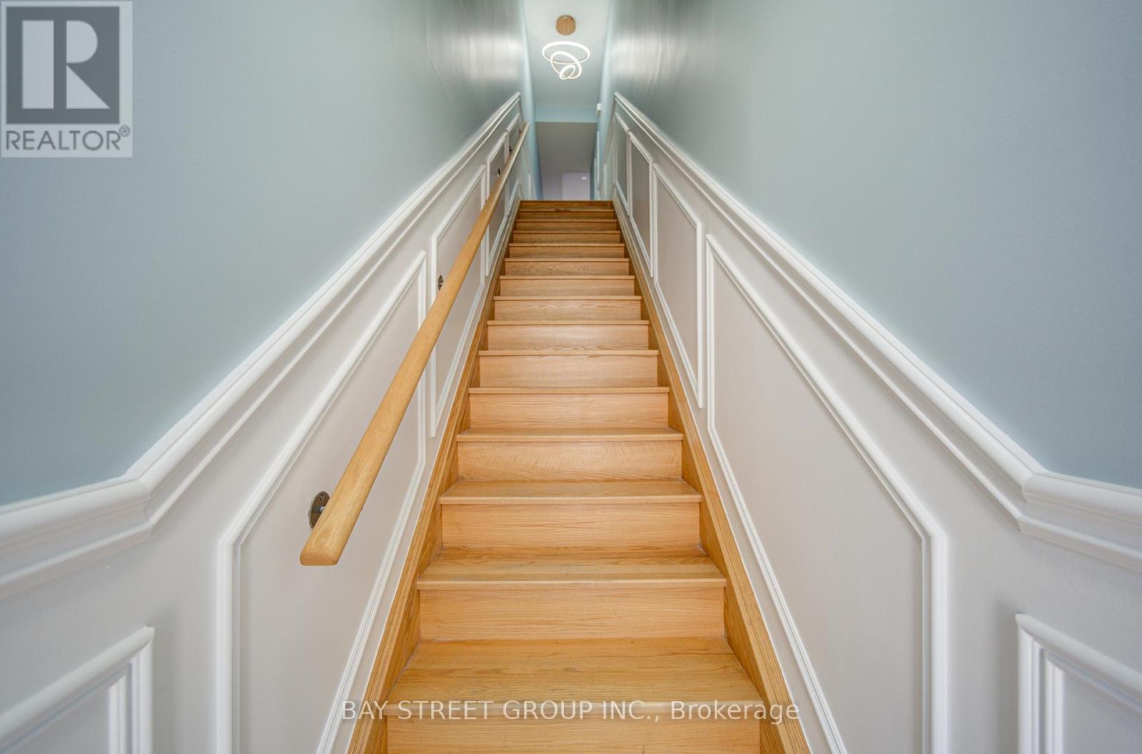 front stair to 2nd floor - 3 - 626 Rexdale Boulevard, Toronto, ON - Indoor Photo Showing Bathroom