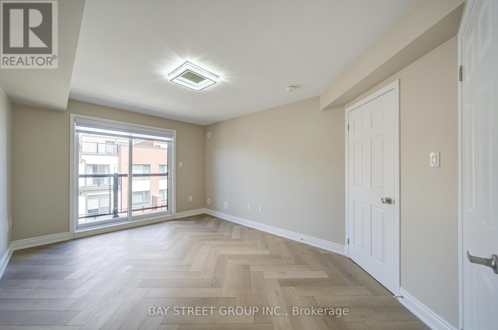 3 - 626 Rexdale Boulevard, Toronto, ON - Indoor Photo Showing Other Room
