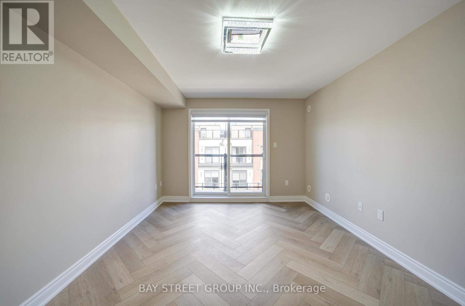 3 - 626 Rexdale Boulevard, Toronto, ON - Indoor Photo Showing Other Room