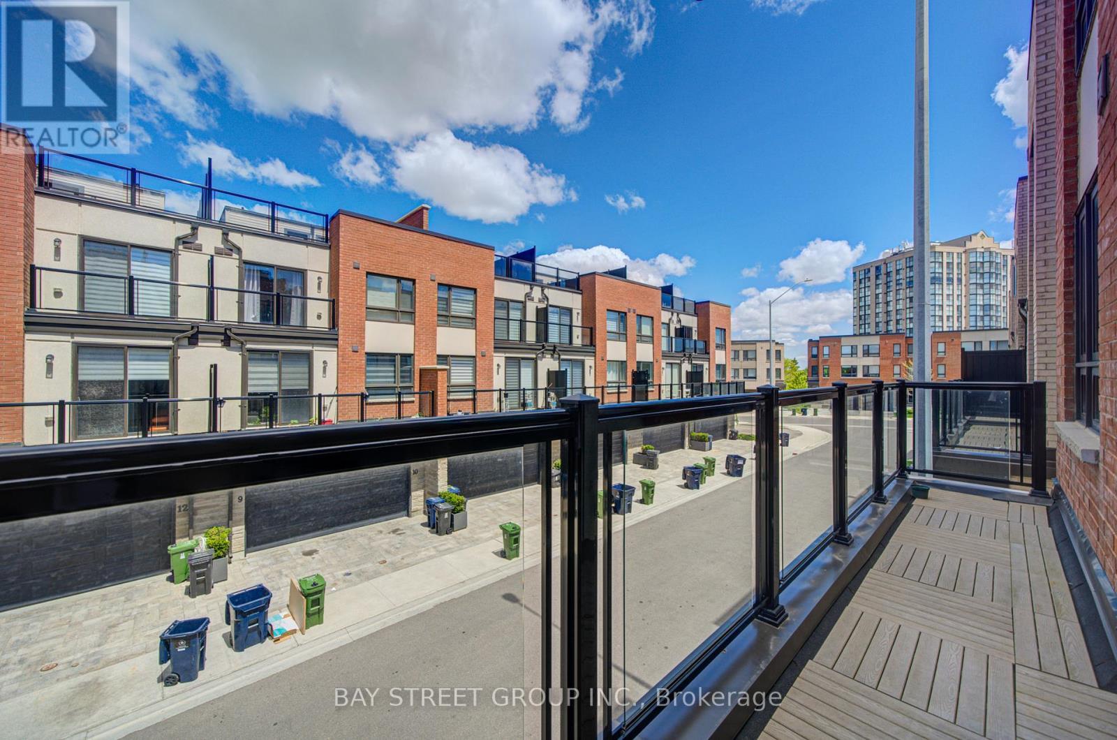 3 - 626 Rexdale Boulevard, Toronto, ON - Outdoor
