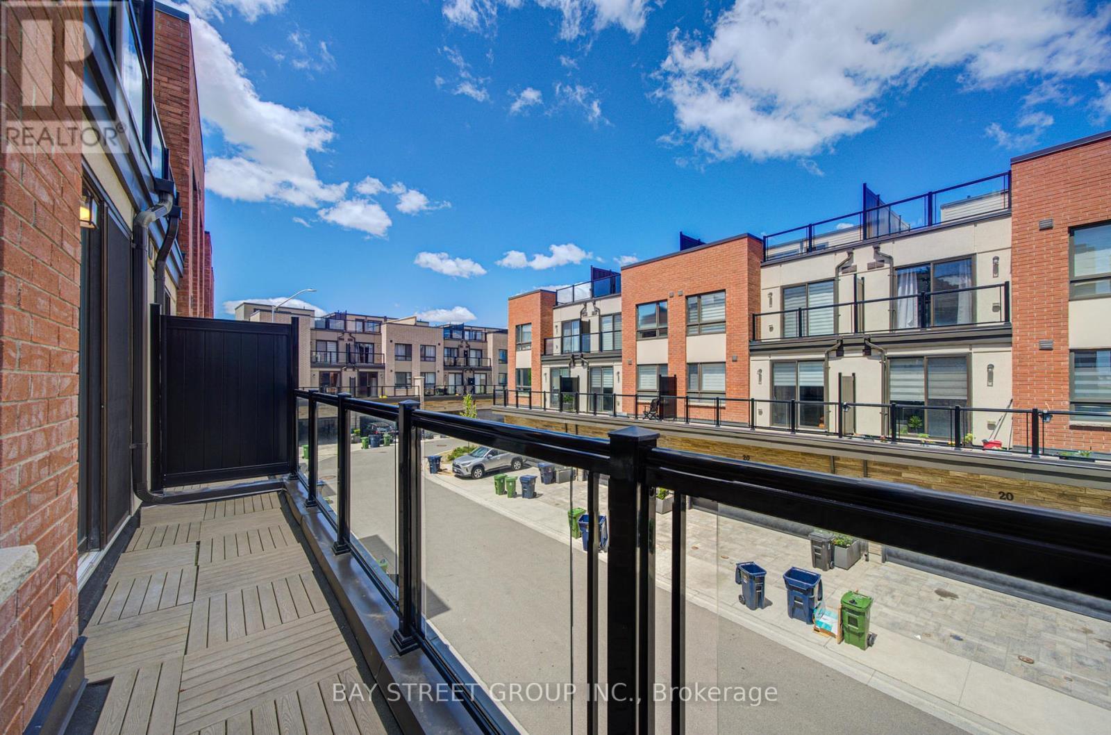 3 - 626 Rexdale Boulevard, Toronto, ON - Outdoor