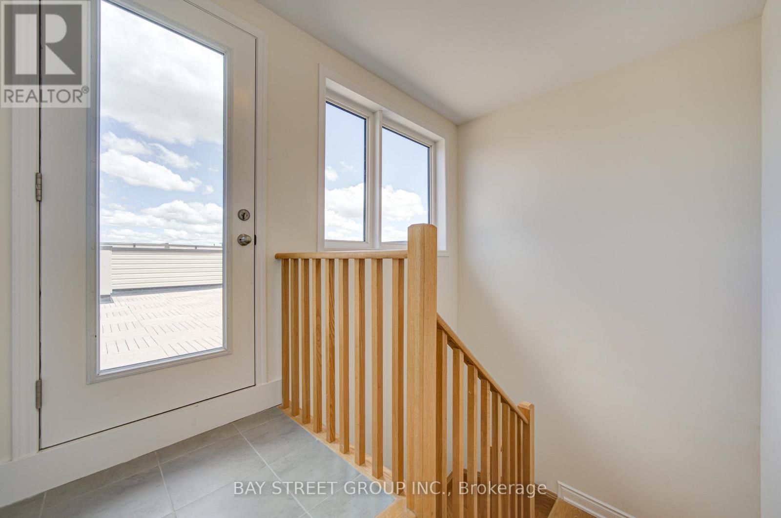 3 - 626 Rexdale Boulevard, Toronto, ON - Indoor Photo Showing Other Room