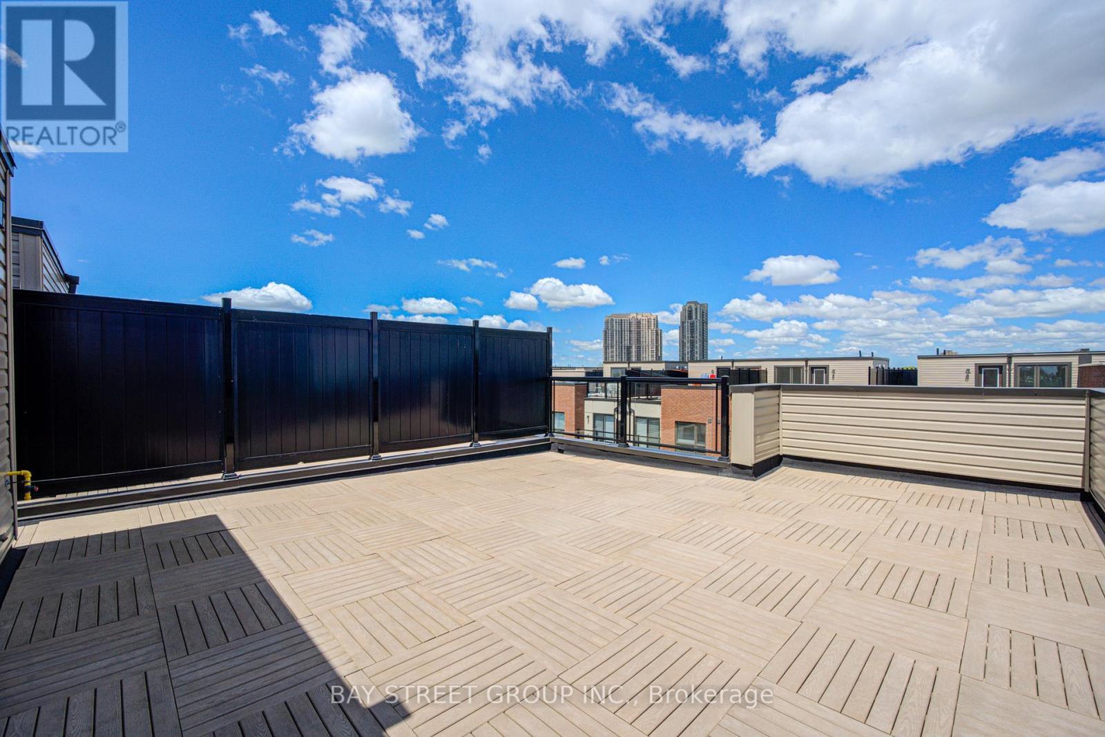 3 - 626 Rexdale Boulevard, Toronto, ON - Outdoor