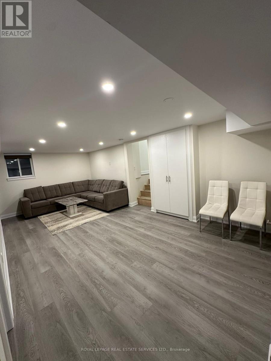 Bsmt - 2389 Morrison Avenue, Mississauga, ON - Indoor