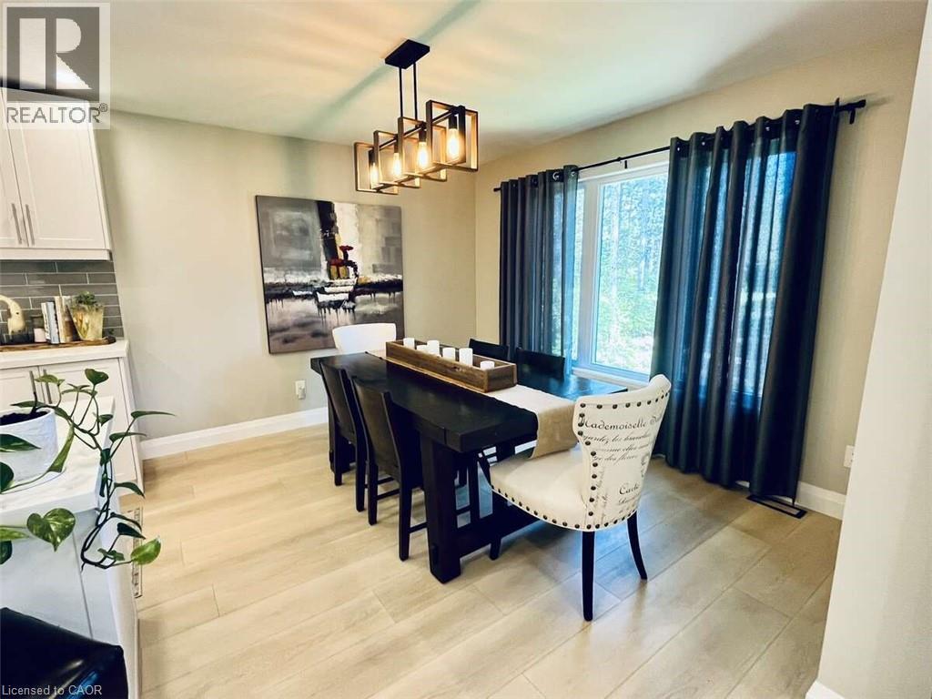 25350 C Hwy 62, Bancroft, ON - Indoor Photo Showing Dining Room