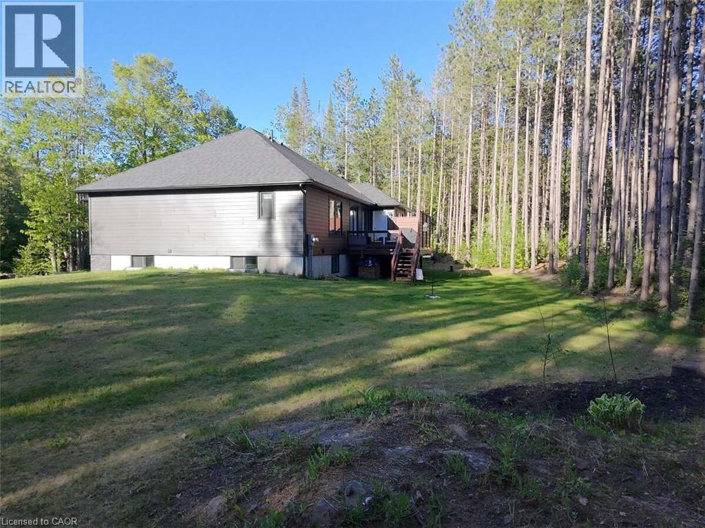 25350 C Hwy 62, Bancroft, ON - Outdoor