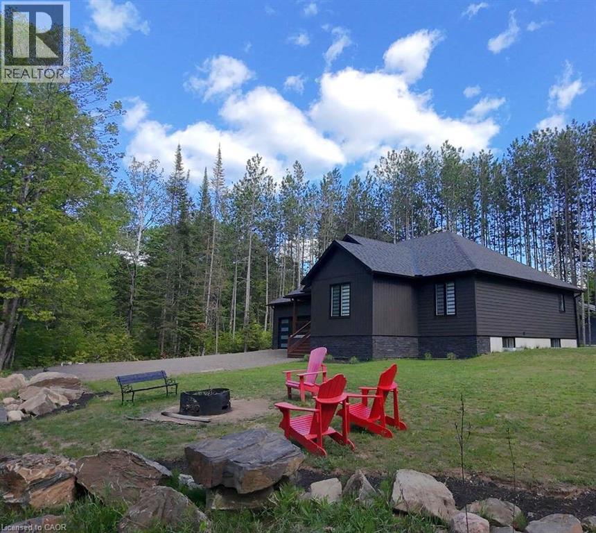 25350 C Hwy 62, Bancroft, ON - Outdoor