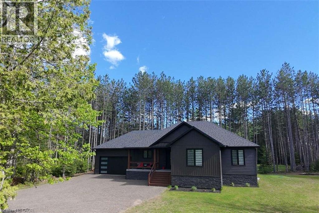 25350 C Hwy 62, Bancroft, ON - Outdoor