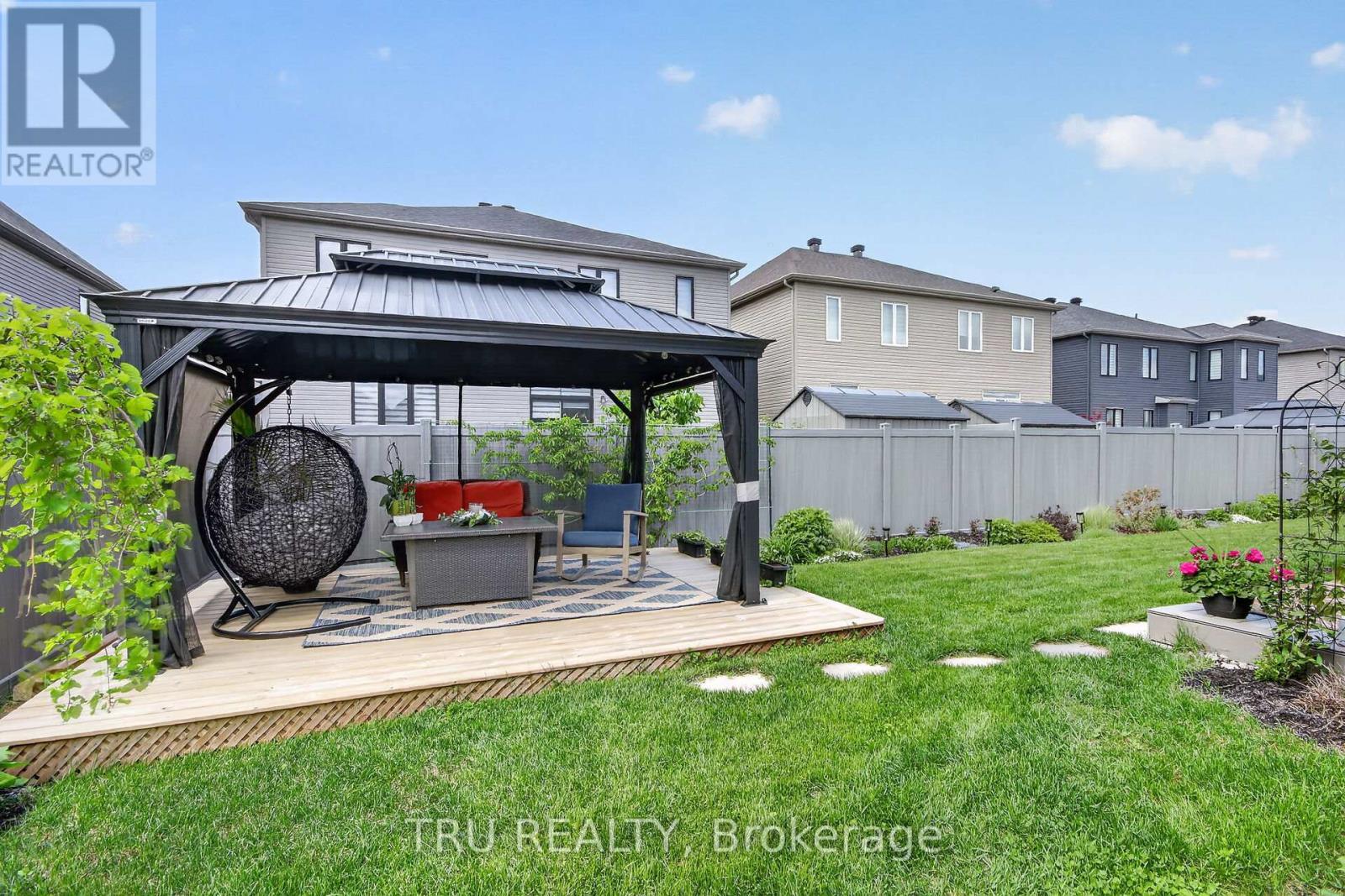 202 Skipper Drive, Ottawa, ON - Outdoor With Deck Patio Veranda