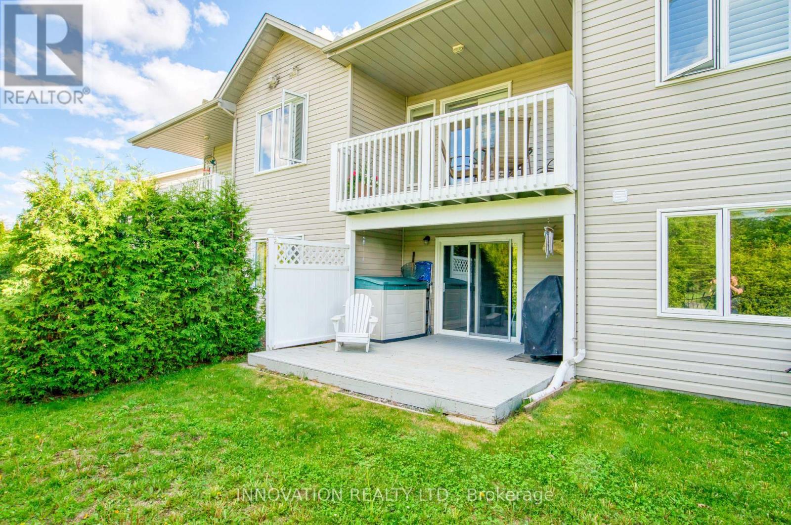 27 Eileen Crescent, Ottawa, ON - Outdoor With Exterior