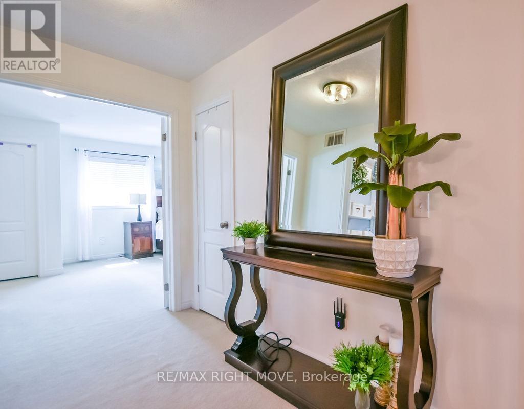 122 Atlantis Drive, Orillia, ON - Indoor Photo Showing Other Room