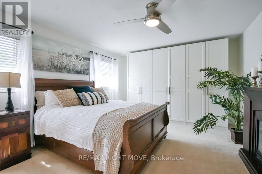 122 Atlantis Drive, Orillia, ON - Indoor Photo Showing Bedroom