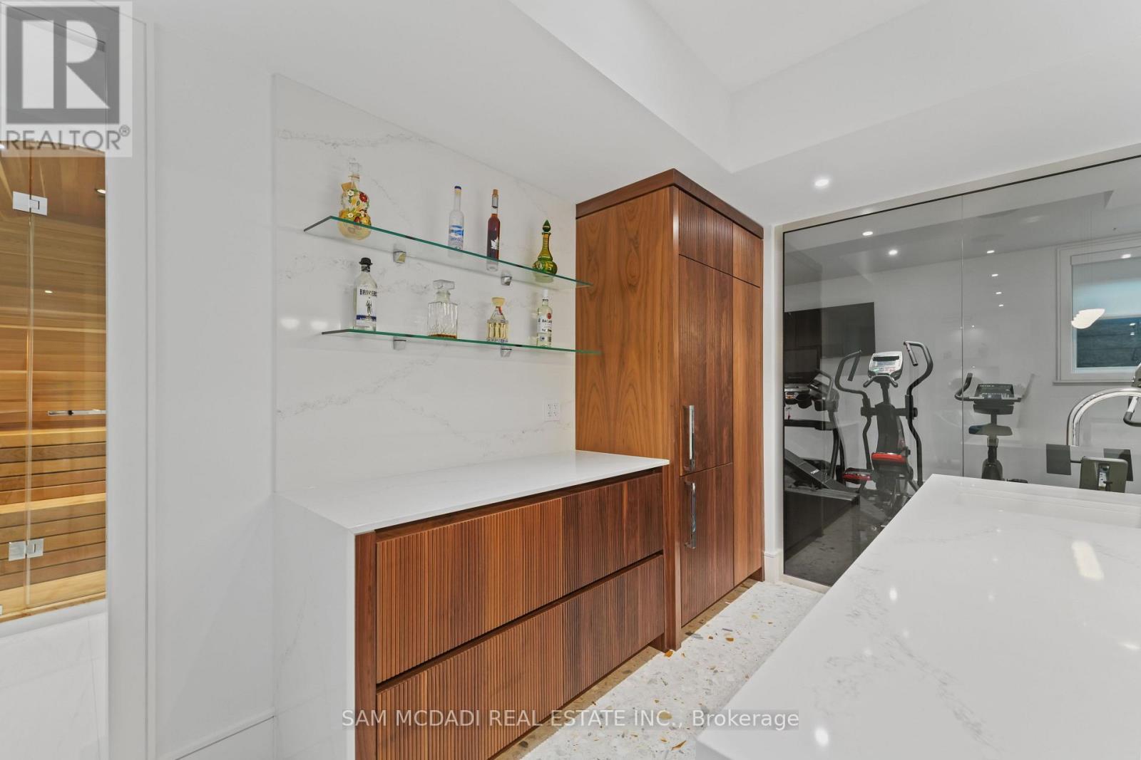 1589 Glenhill Crescent, Mississauga, ON - Indoor Photo Showing Other Room