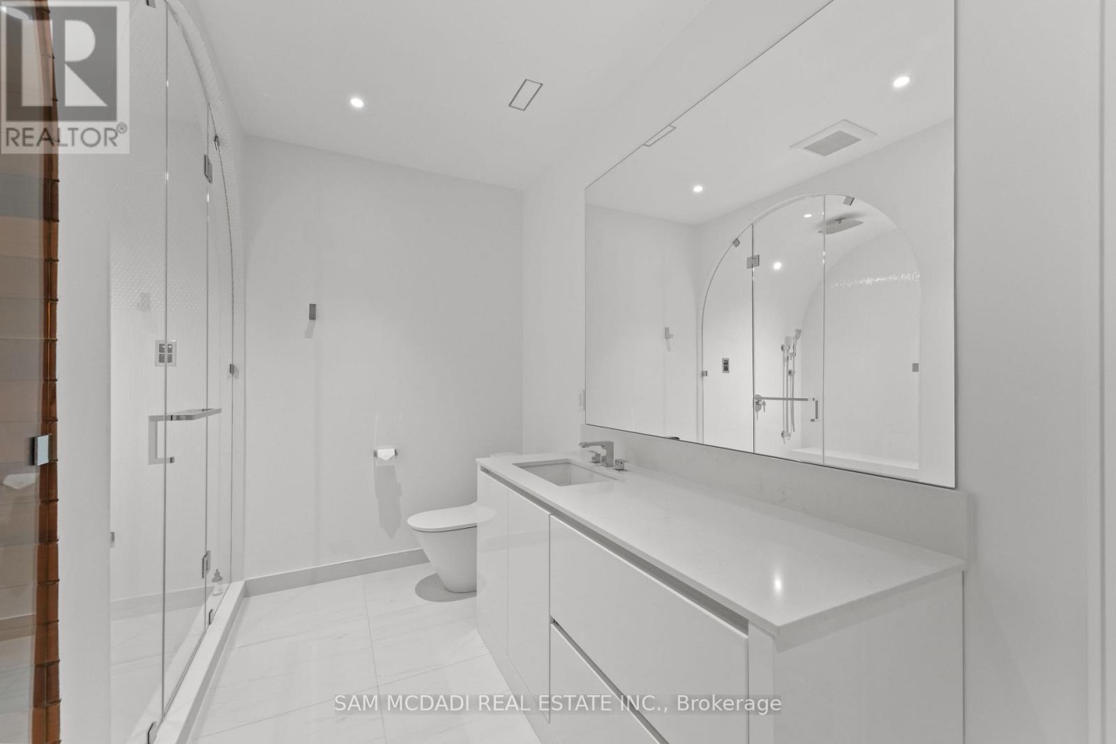 1589 Glenhill Crescent, Mississauga, ON - Indoor
