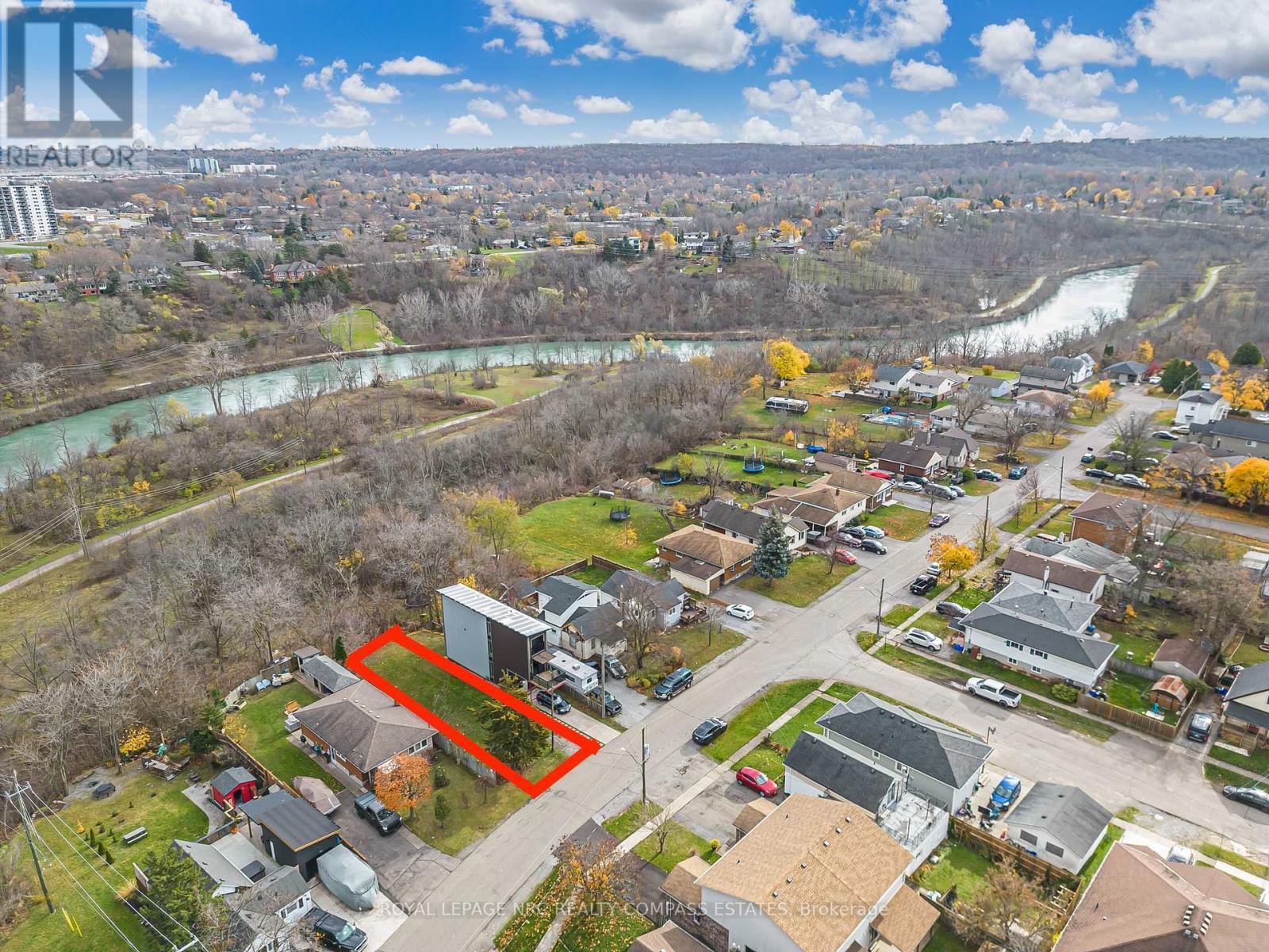 15 Hillview Road N, St. Catharines (Western Hill), ON