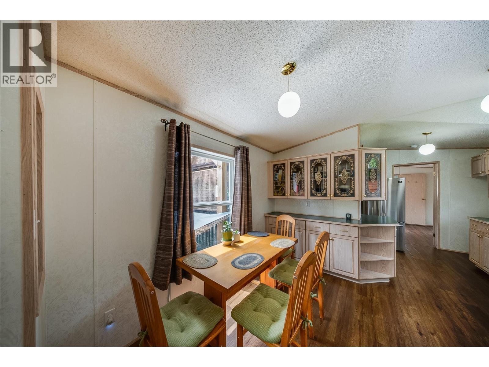 500 16Th Avenue Unit# 54, Genelle, BC