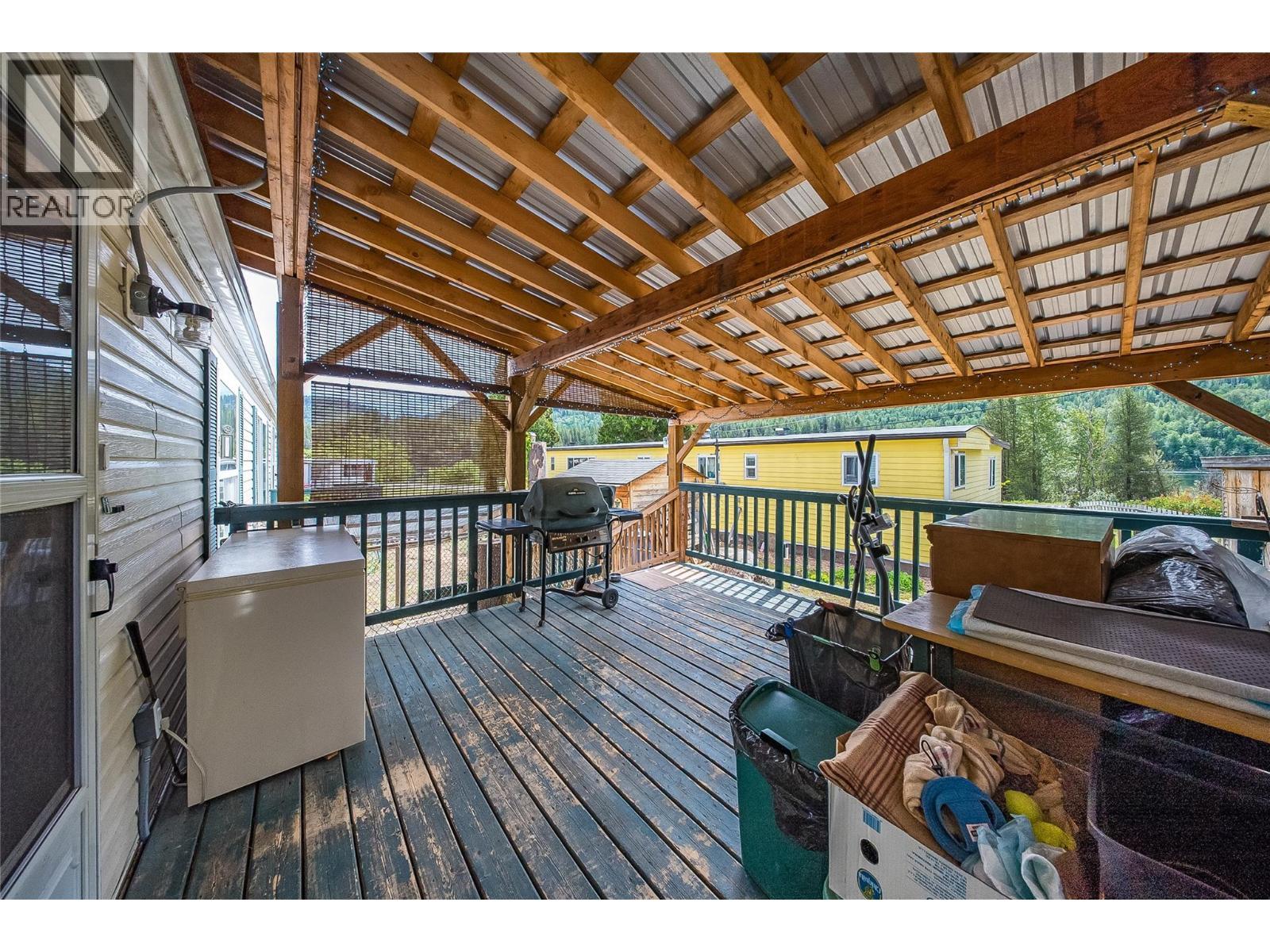 500 16Th Avenue Unit# 54, Genelle, BC