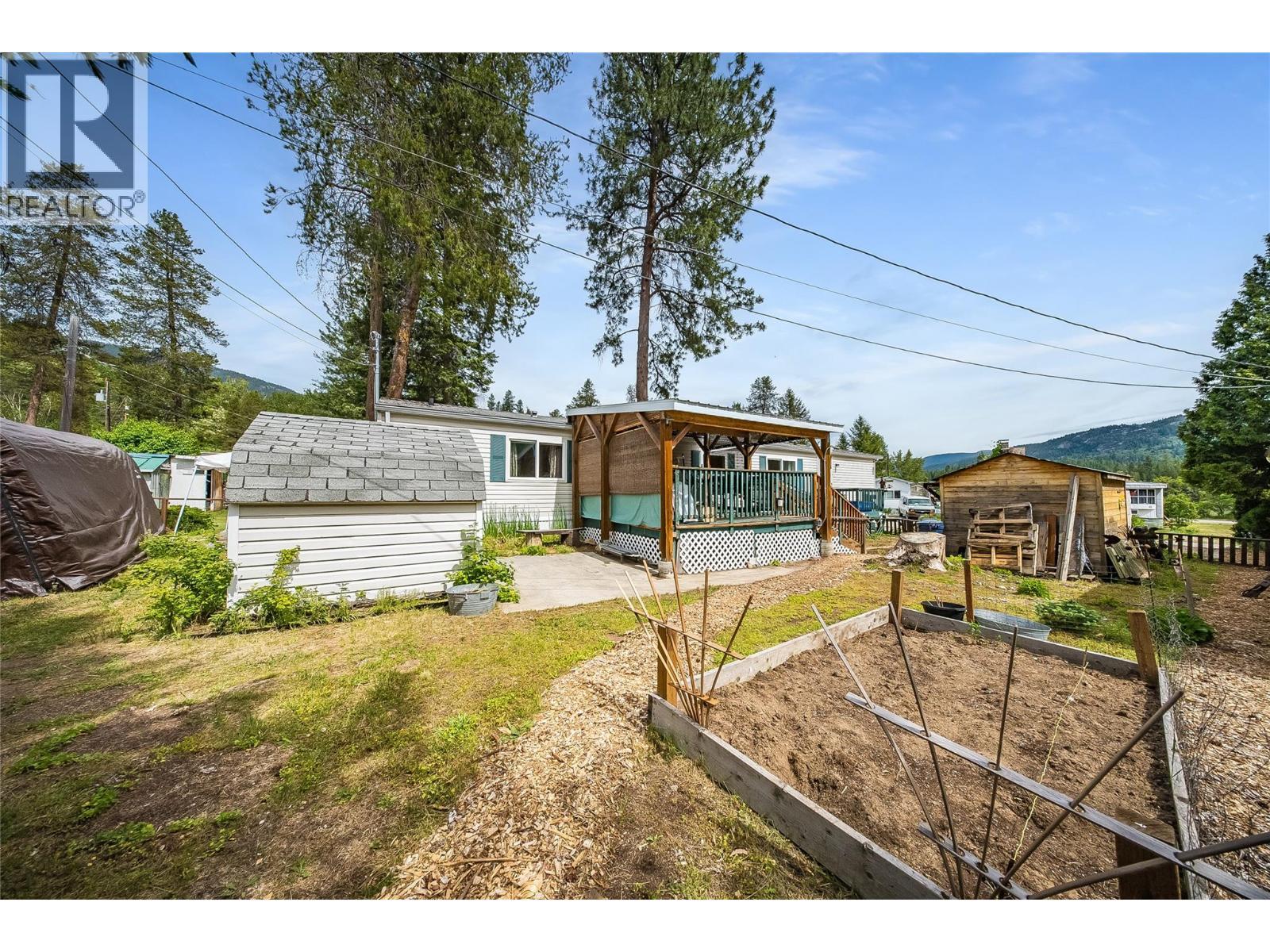 500 16Th Avenue Unit# 54, Genelle, BC