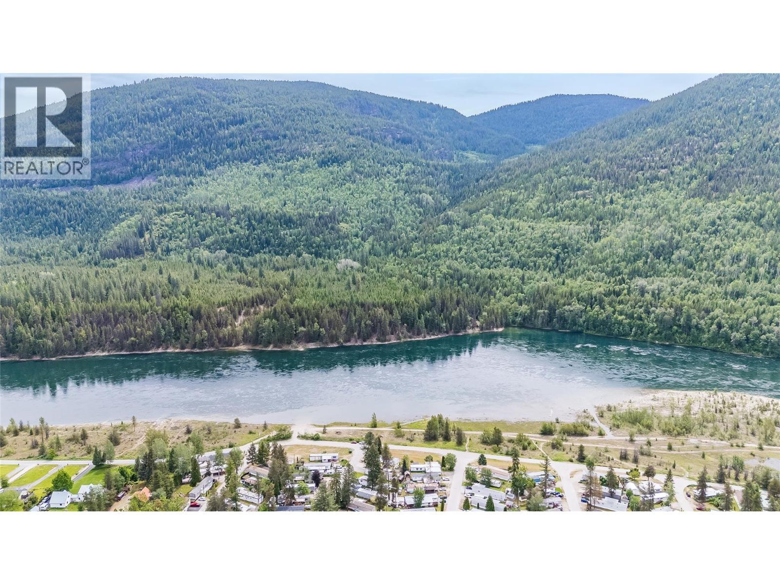 500 16Th Avenue Unit# 54, Genelle, BC