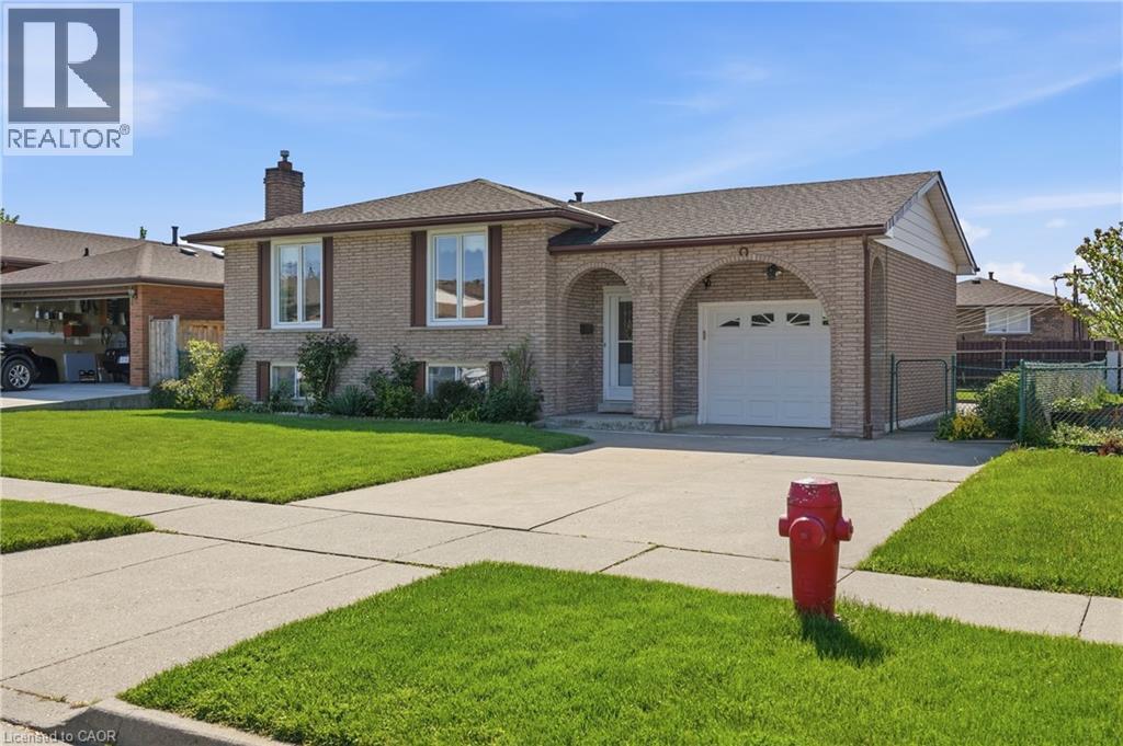 64 Eastbury Drive, Stoney Creek, ON - Outdoor