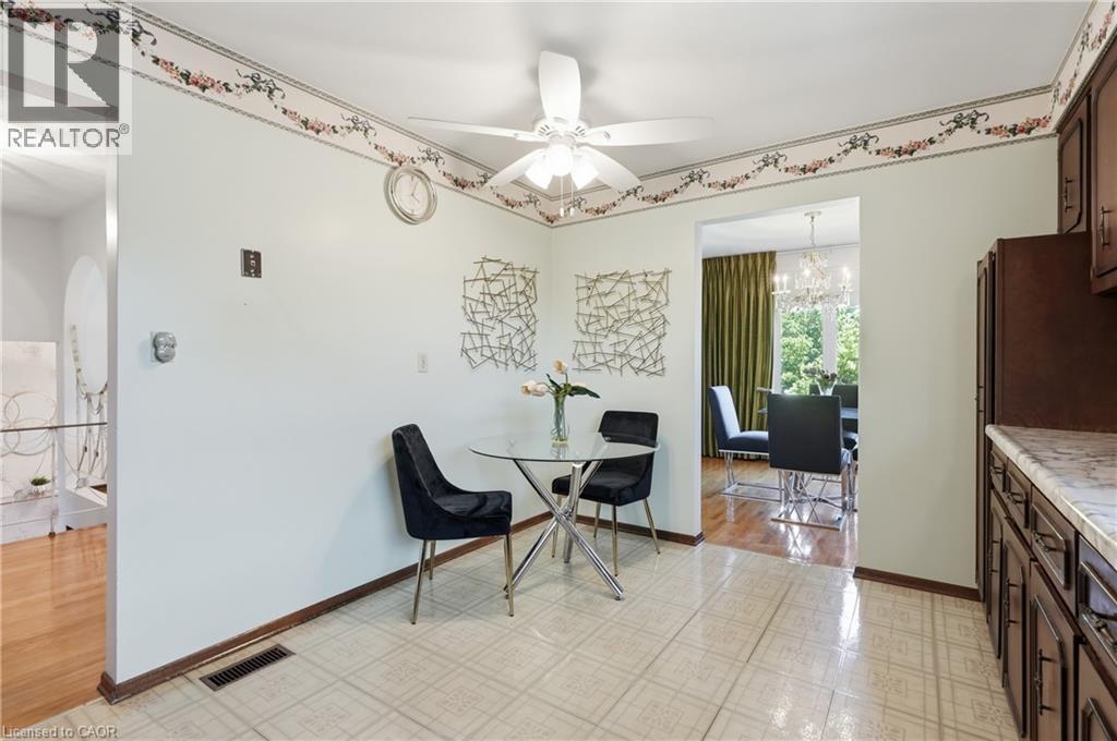 64 Eastbury Drive, Stoney Creek, ON - Indoor