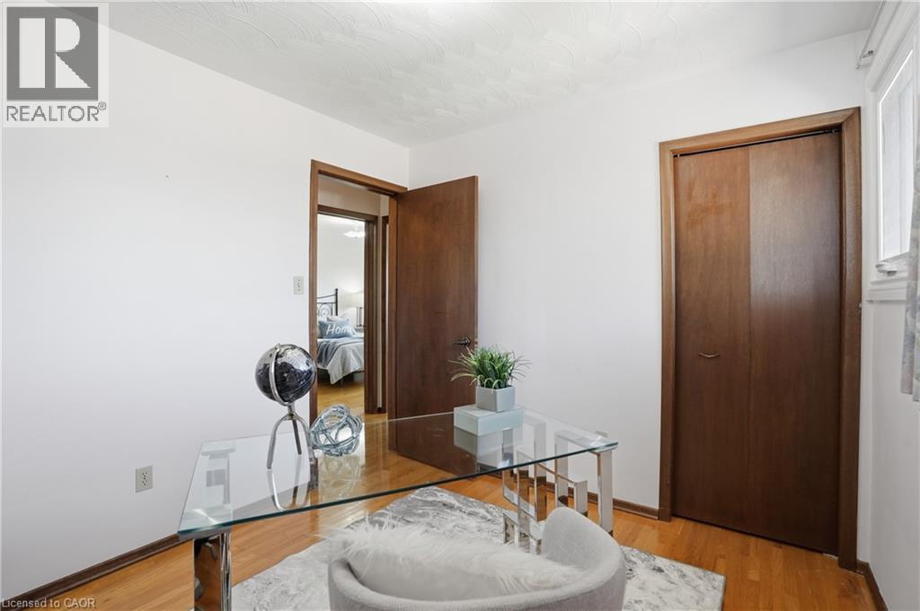 64 Eastbury Drive, Stoney Creek, ON - Indoor