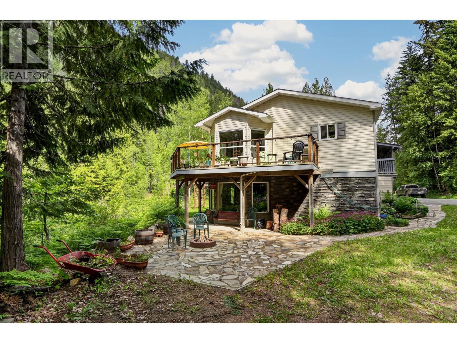 4761 Highway 31, Fletcher Creek, BC