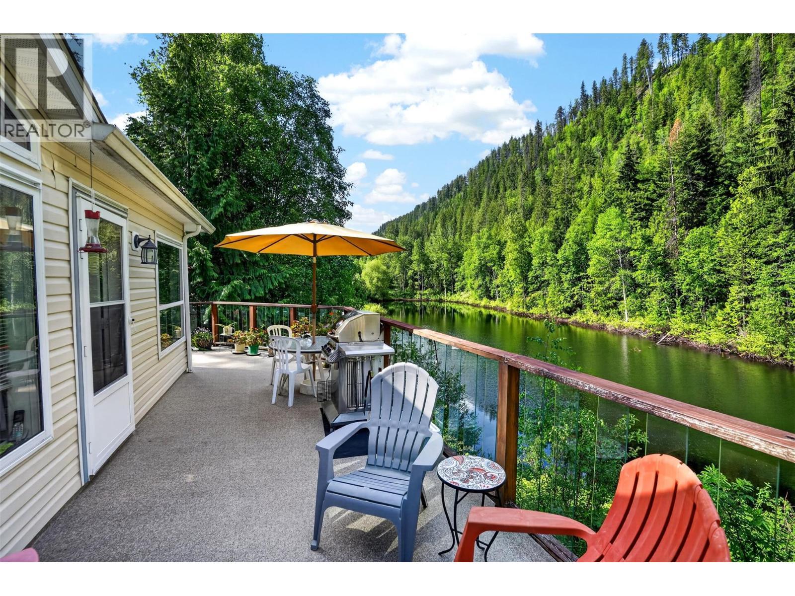 4761 Highway 31, Fletcher Creek, BC