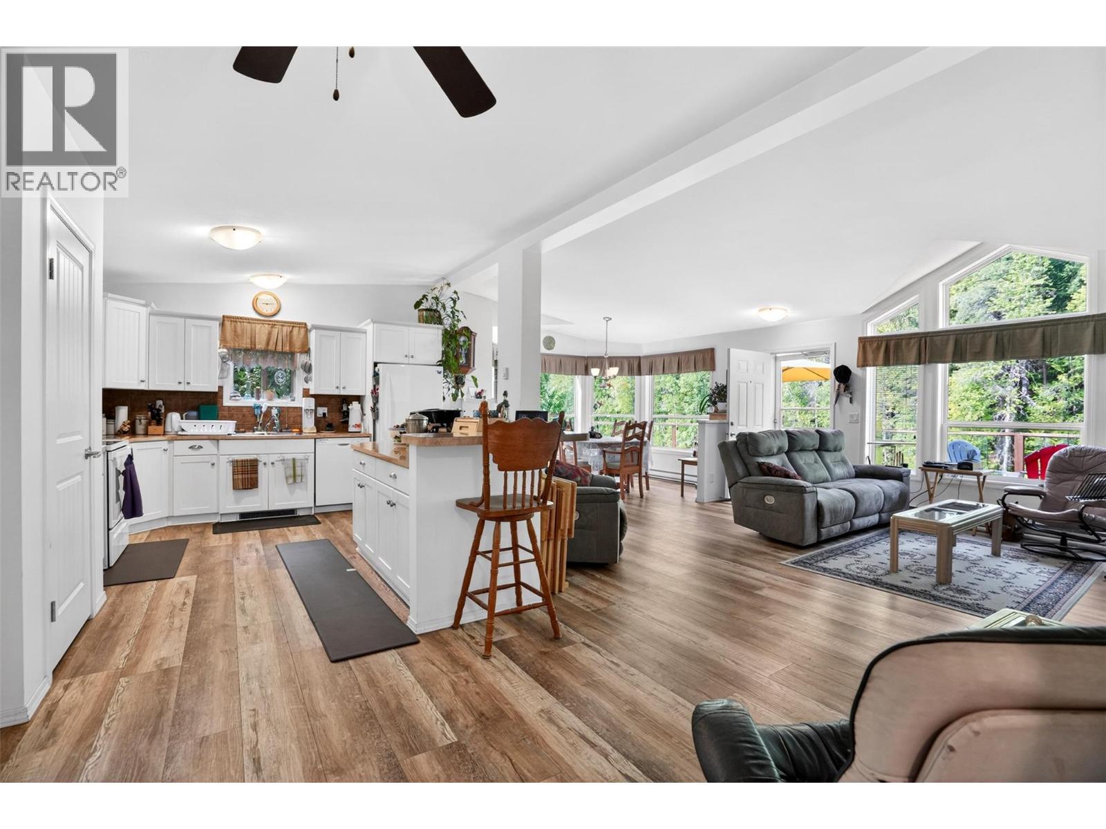 4761 Highway 31, Fletcher Creek, BC