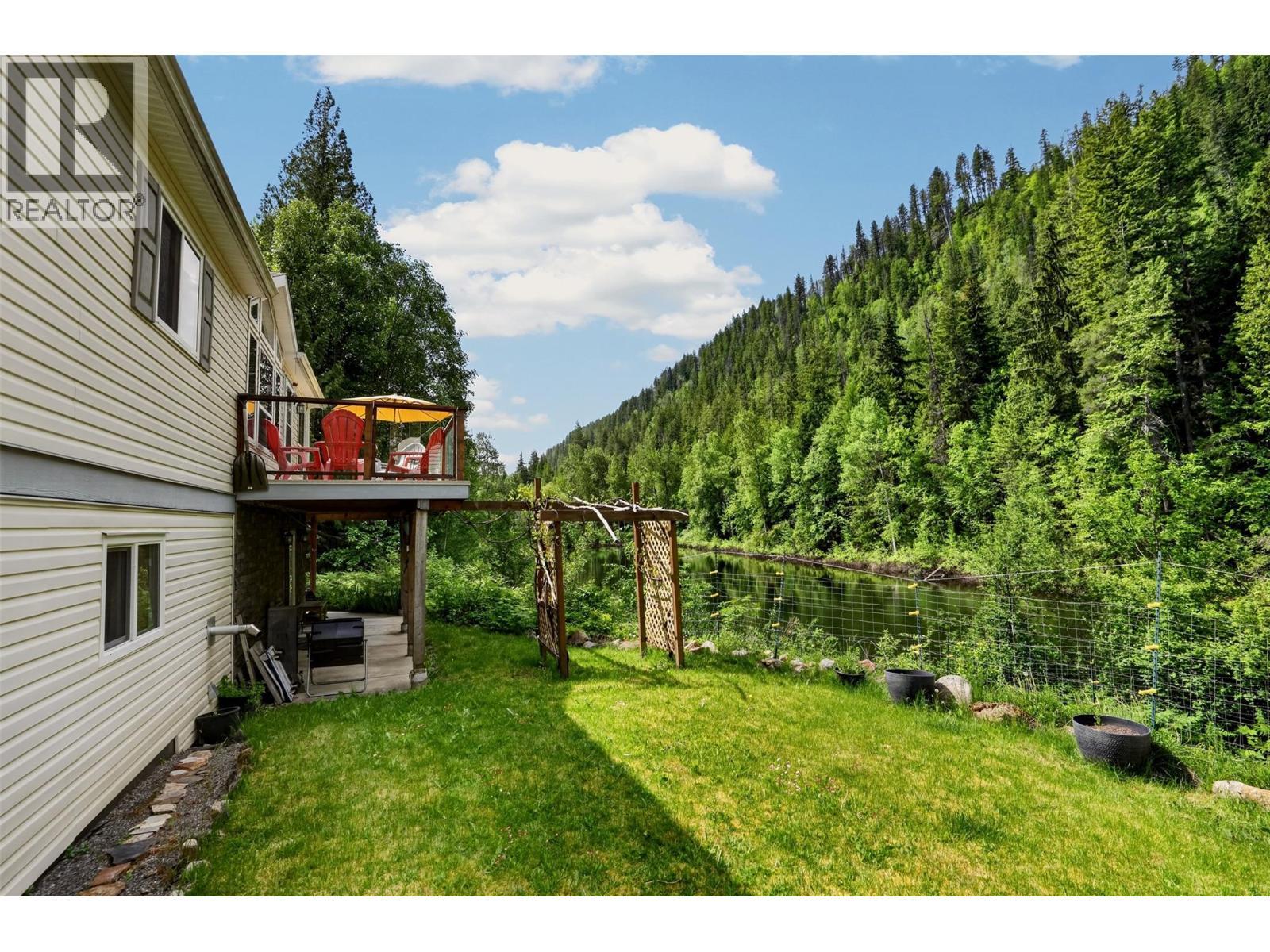 4761 Highway 31, Fletcher Creek, BC