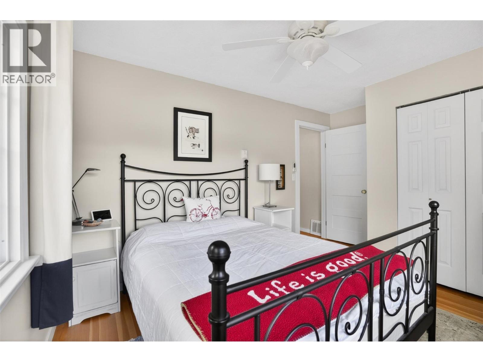 8110 & 8120 Busk Road, Balfour, BC - Indoor Photo Showing Bedroom