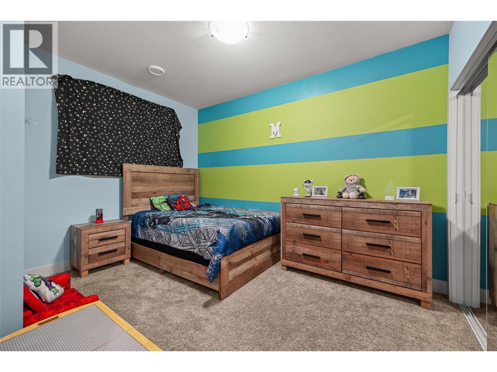 1601 Tower Ranch Boulevard, Kelowna, BC - Indoor Photo Showing Bedroom