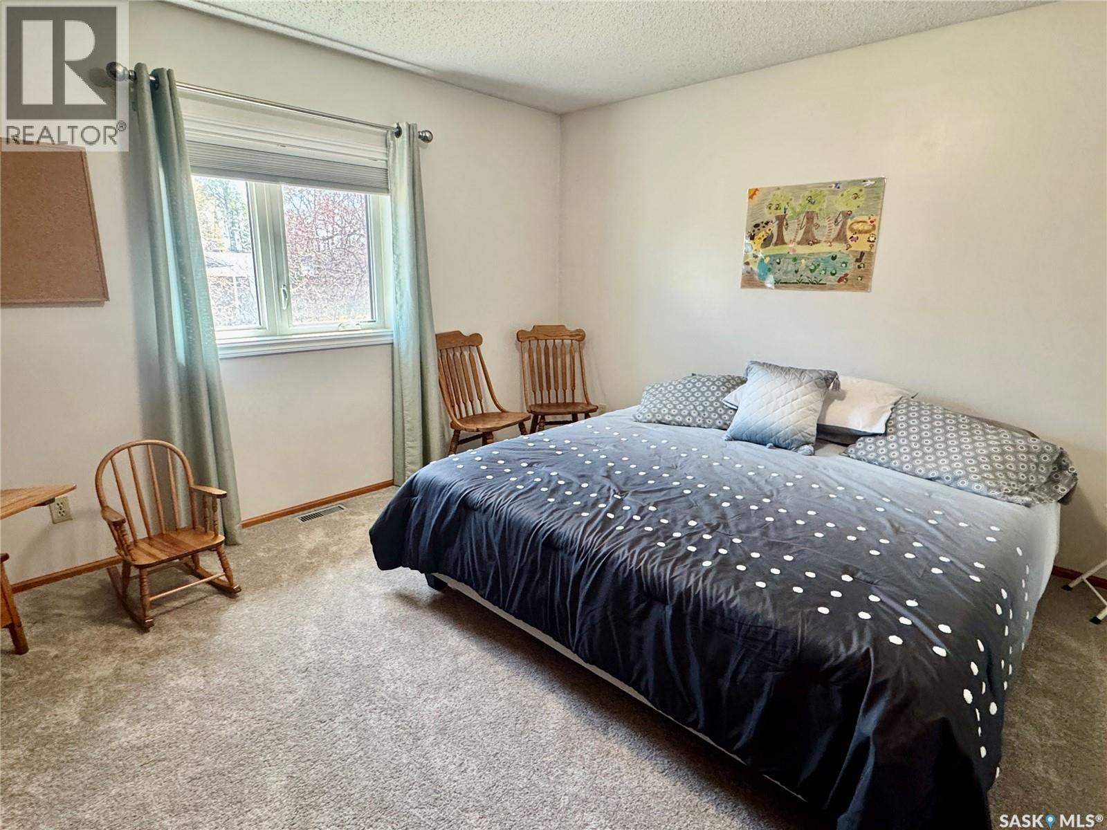 1632 Studer Street, La Ronge, SK - Indoor Photo Showing Bedroom