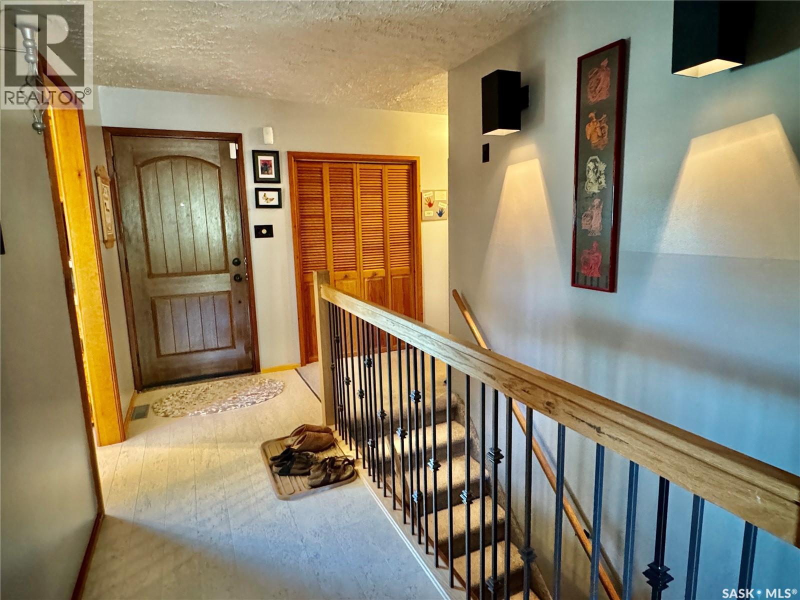 1632 Studer Street, La Ronge, SK - Indoor Photo Showing Other Room