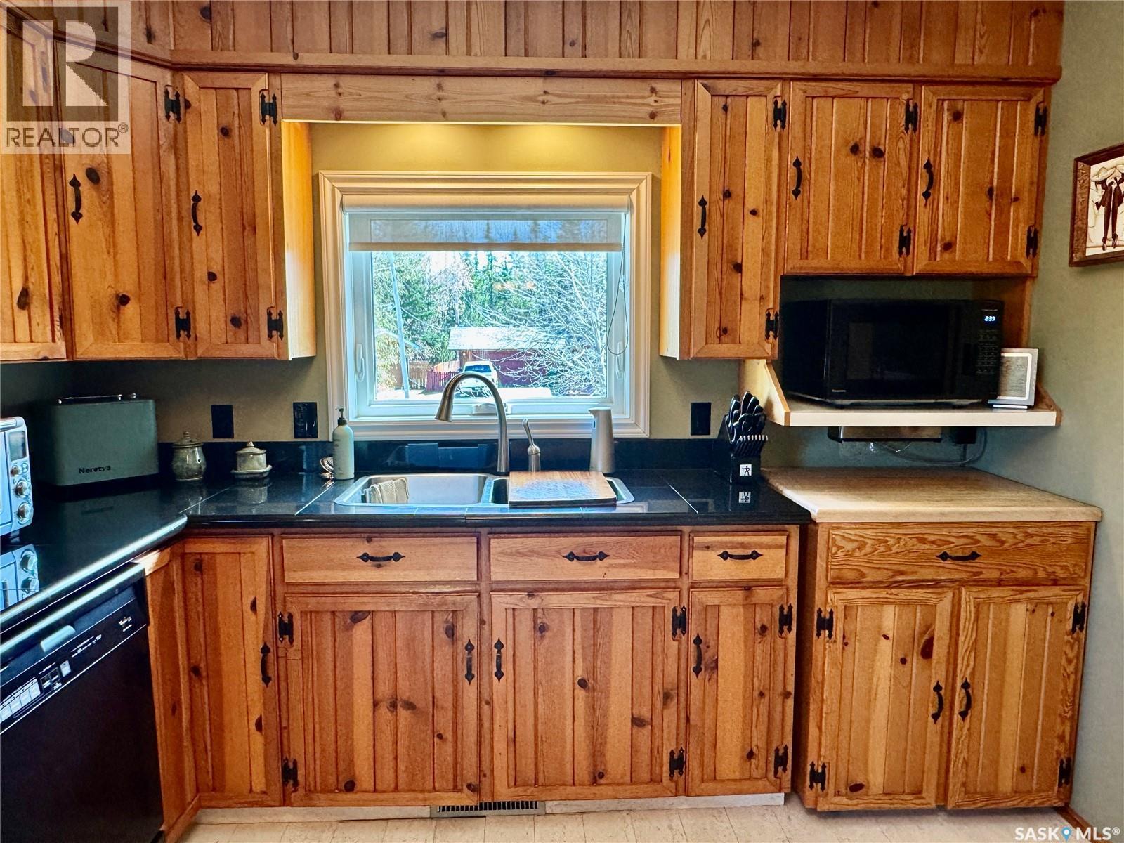 1632 Studer Street, La Ronge, SK - Indoor Photo Showing Kitchen With Double Sink