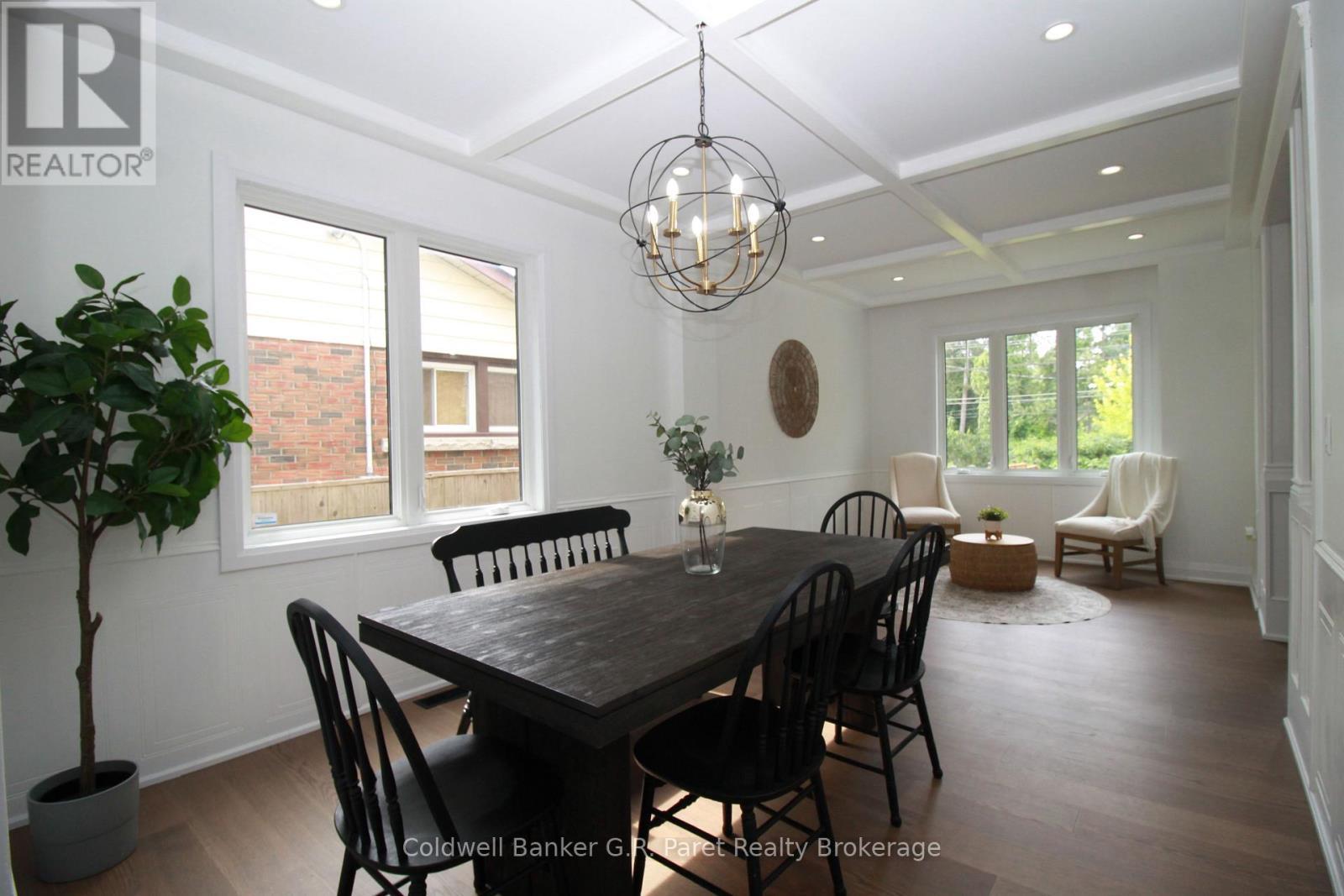 138A Victoria Street, Norfolk (Simcoe), ON - Indoor Photo Showing Dining Room