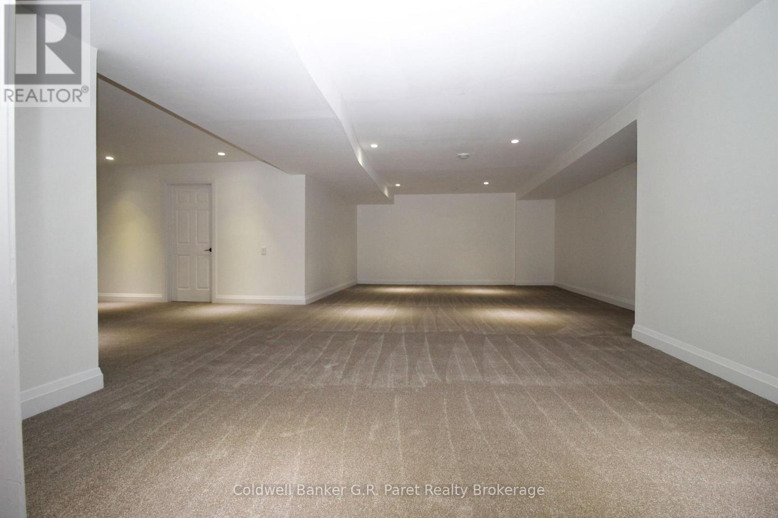 138A Victoria Street, Norfolk (Simcoe), ON - Indoor Photo Showing Other Room