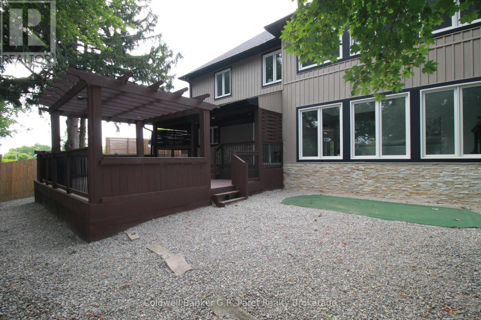 138A Victoria Street, Norfolk (Simcoe), ON - Outdoor