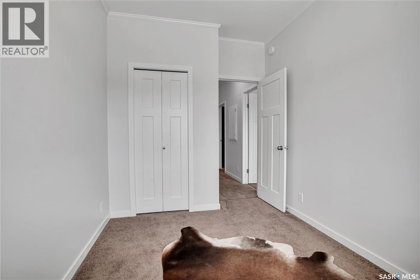 106 545 Hassard Close, Saskatoon, SK - Indoor