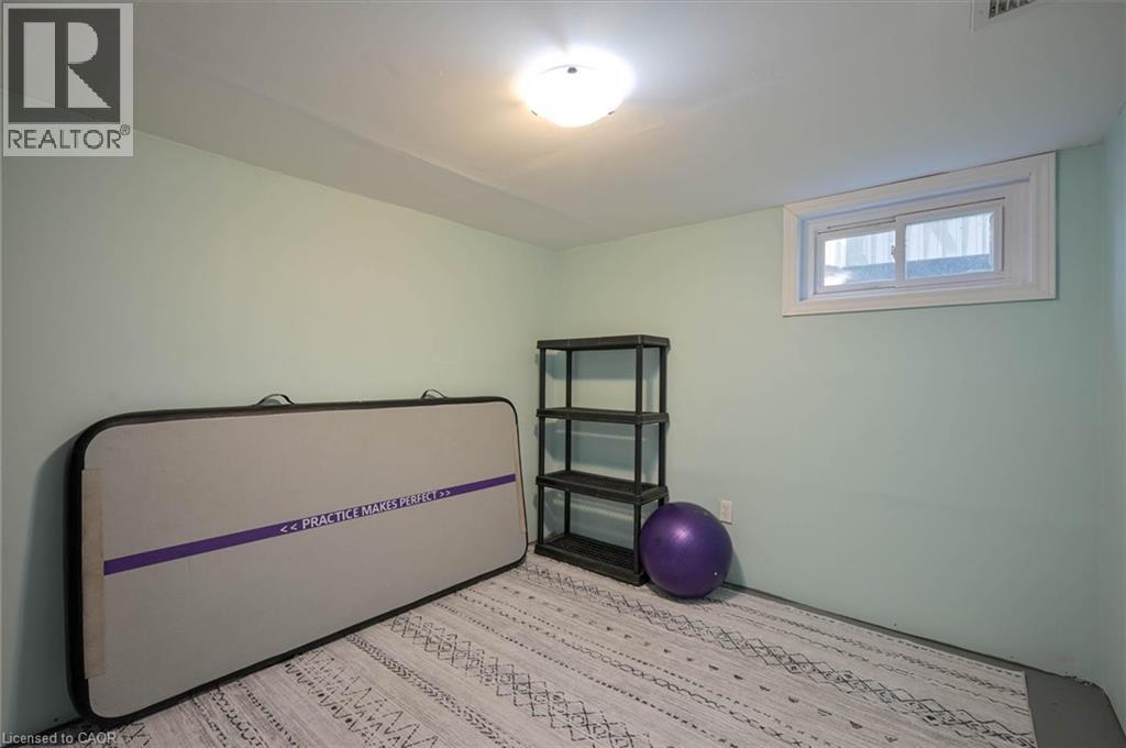 15 Manchester Street, Cambridge, ON - Indoor