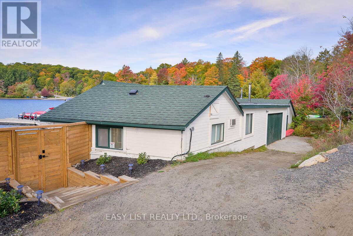 1021 Marina Road, Lake Of Bays, ON - Outdoor