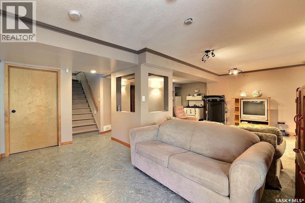 Mcouatt Acreage, Lumsden Rm No. 189, SK - Indoor Photo Showing Living Room
